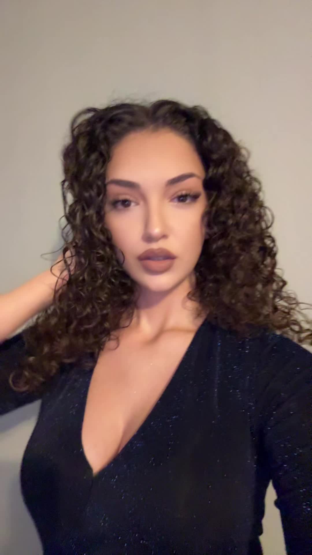 @𝚎𝚜𝚝𝚎𝚛𝚊♡