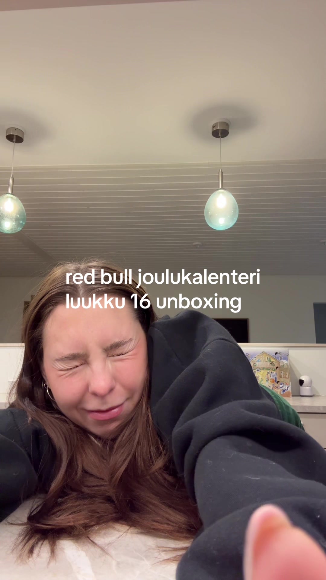 @Ella