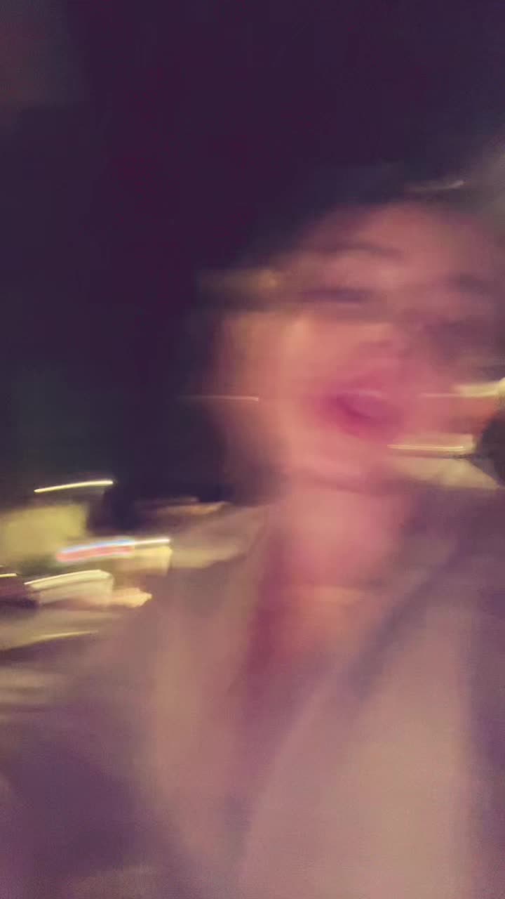 @8andate
