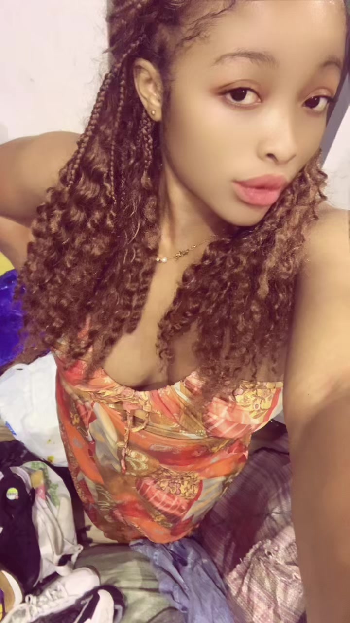 @victoiretoubene
