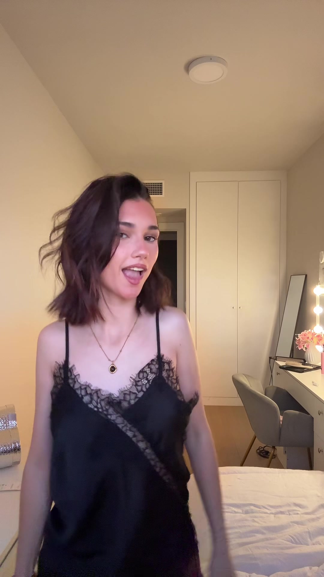 @Naiara