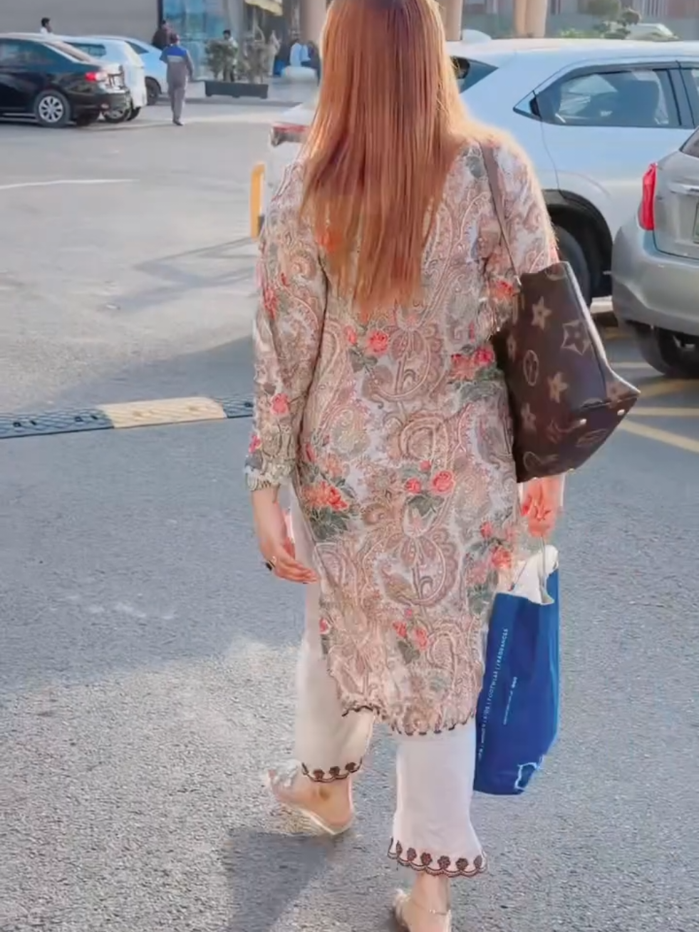 @Anaya