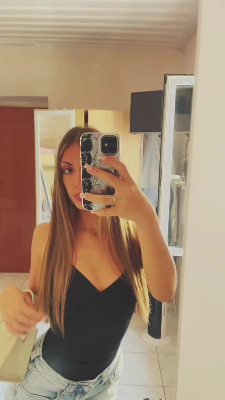 @𝓹𝓮𝓵𝓪