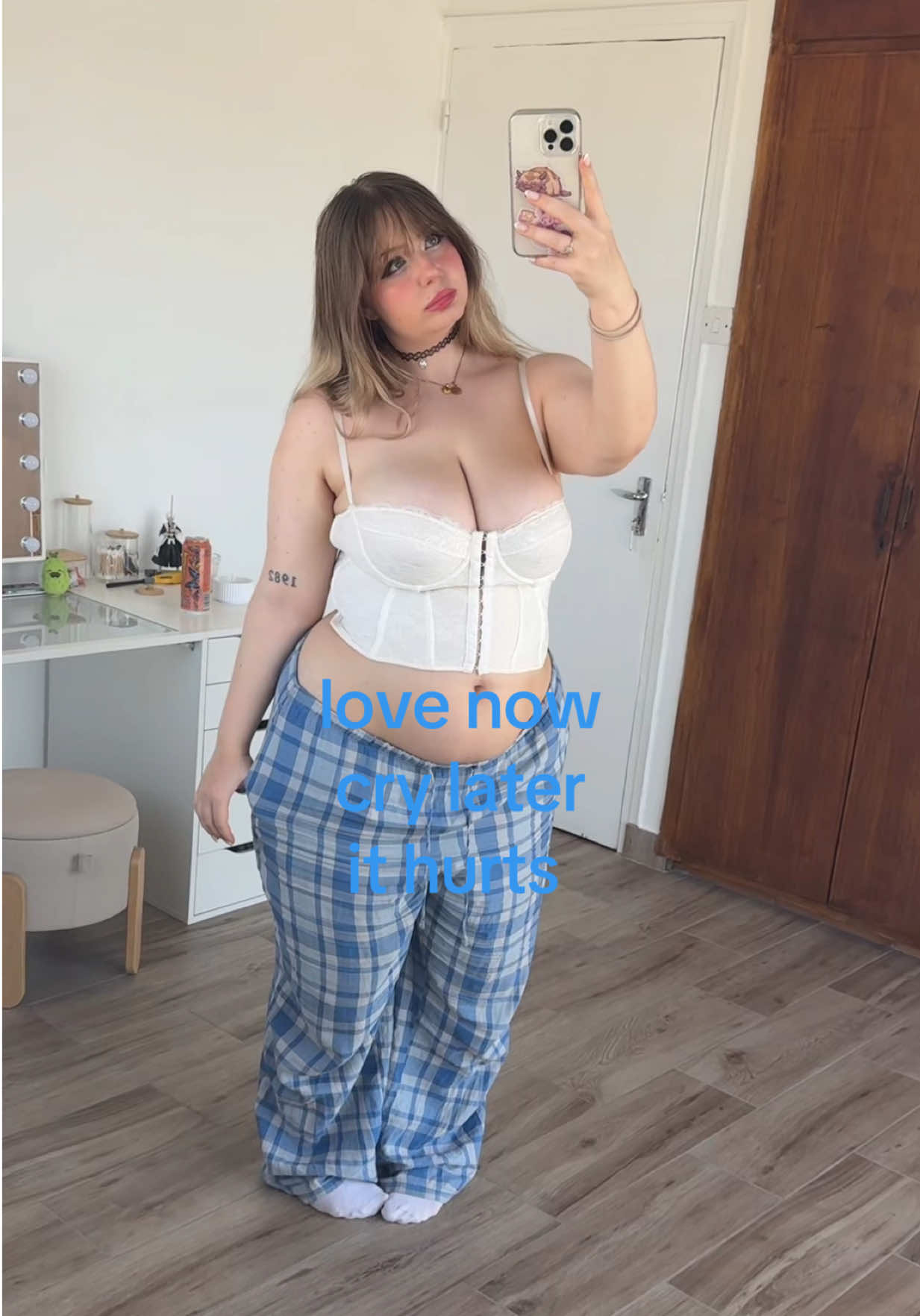 @mika22