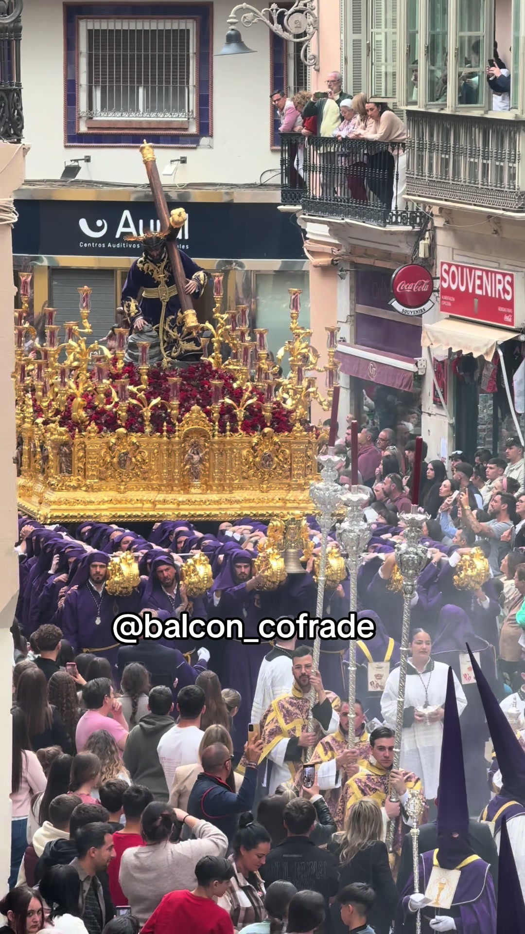 @Balcon_cofrade