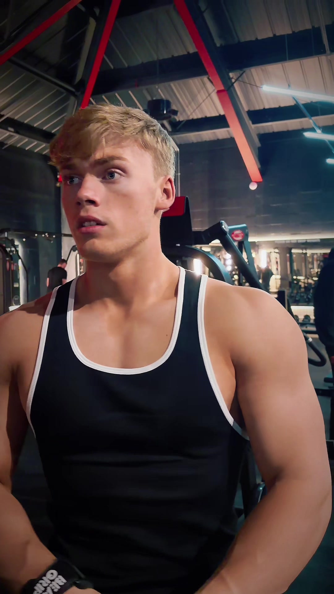 @george_lifts_