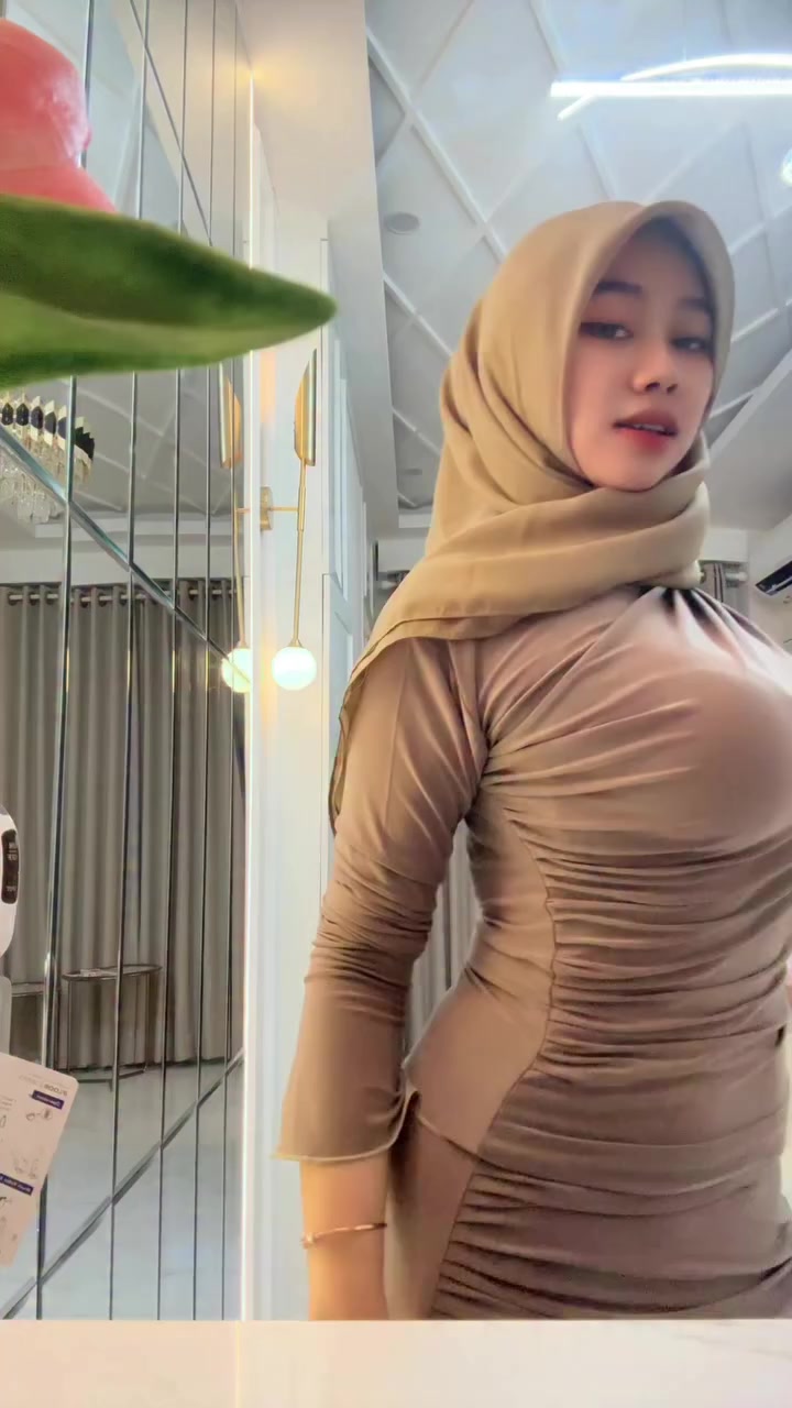 @user50011634293