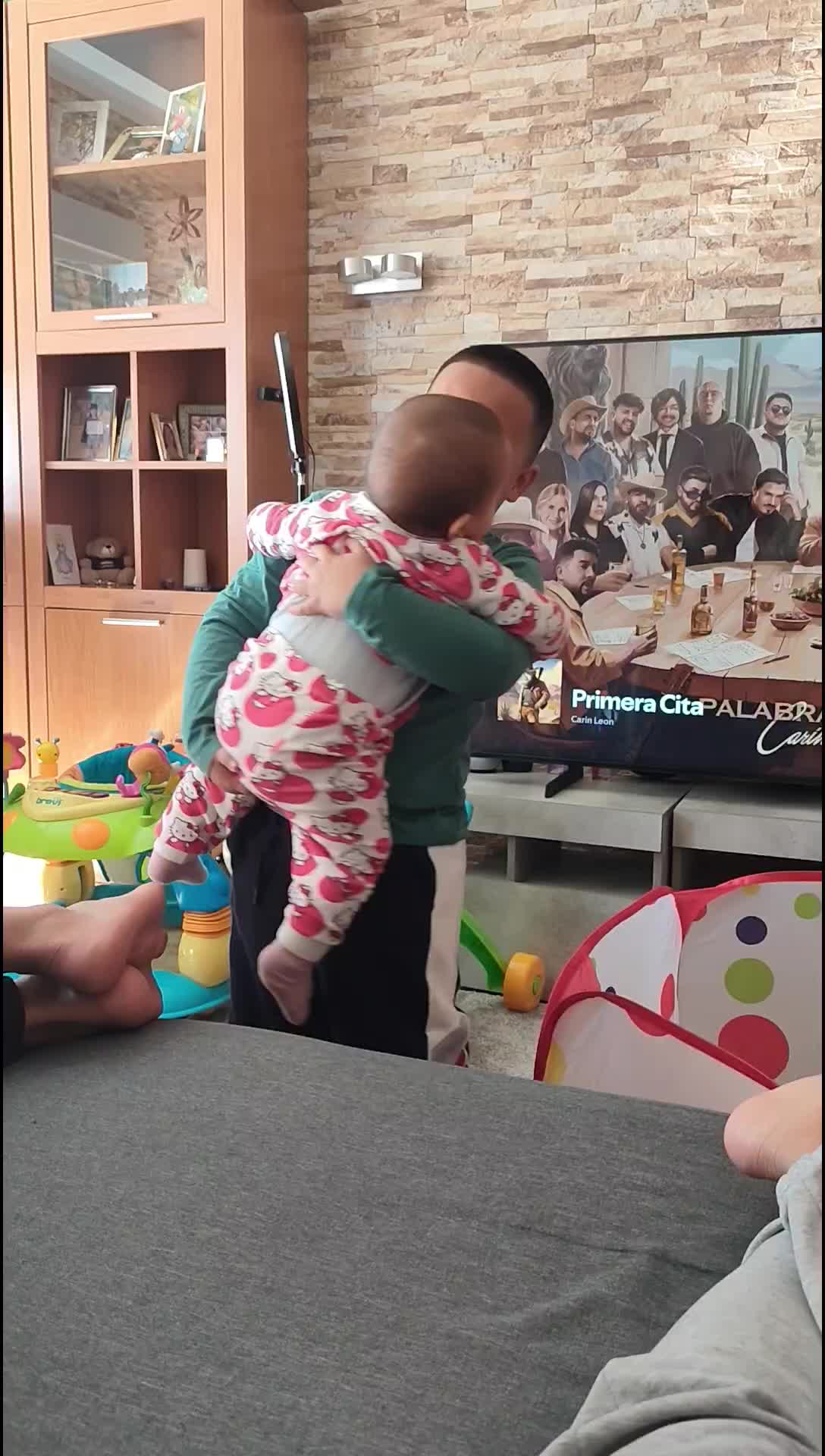 @familyrombaz