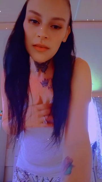 @🔥𝒩𝒾𝓀𝒾𝓉𝒶ℬ𝓊𝓉𝓉ℴ𝓃𝓈🔥