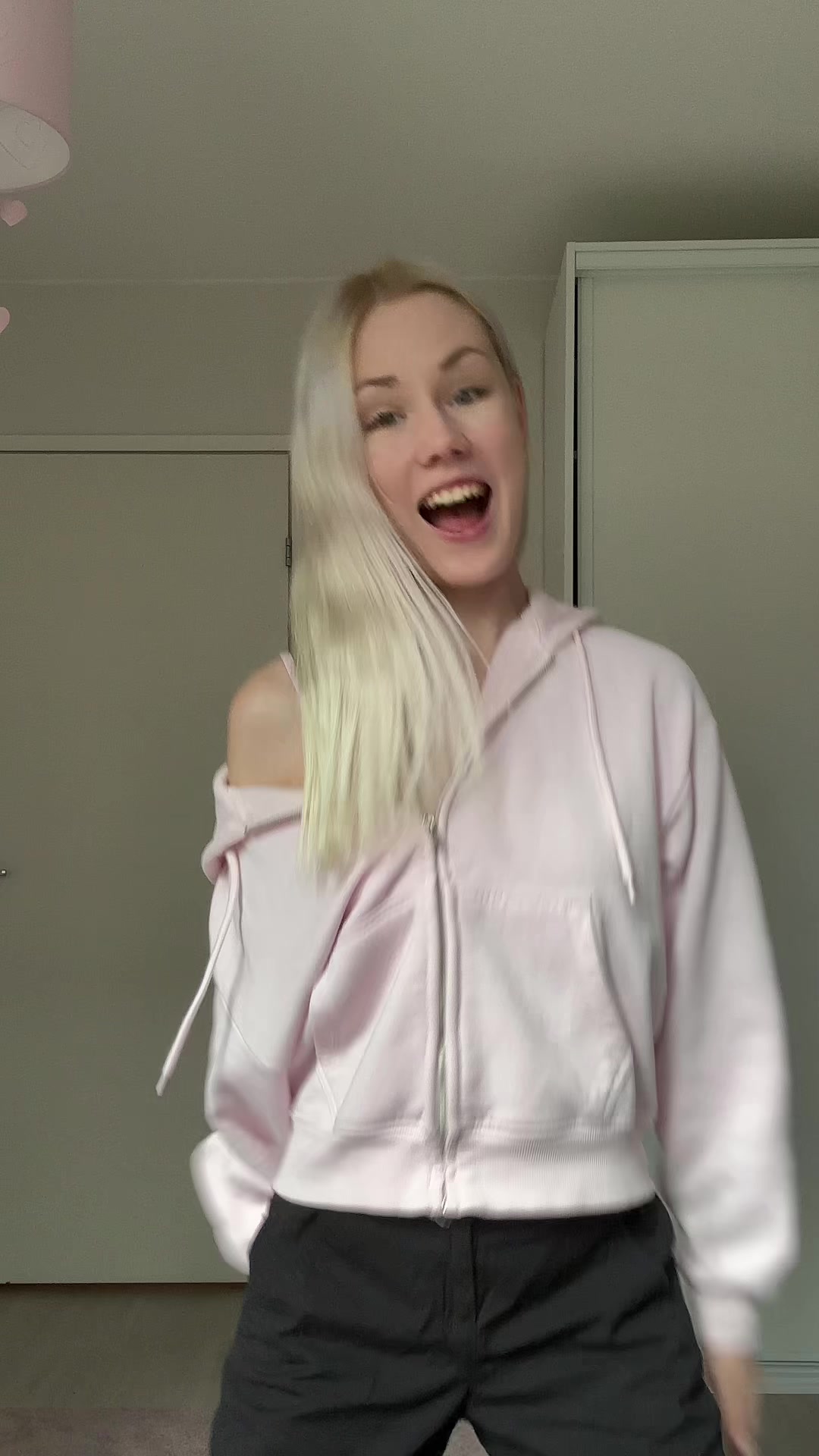 @Mirella💕