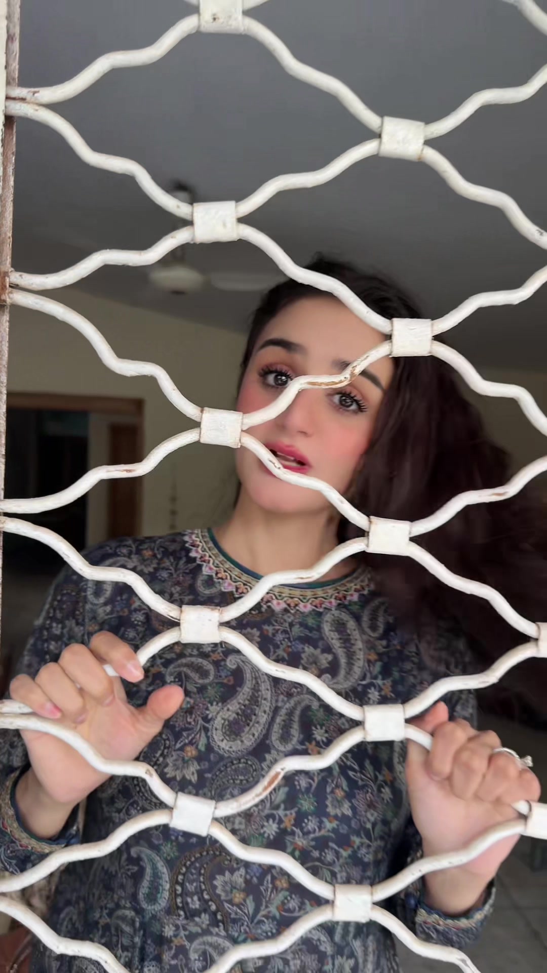 @HiraMani