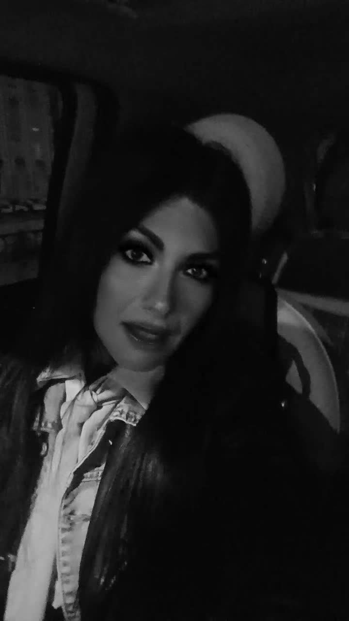 @Valentina