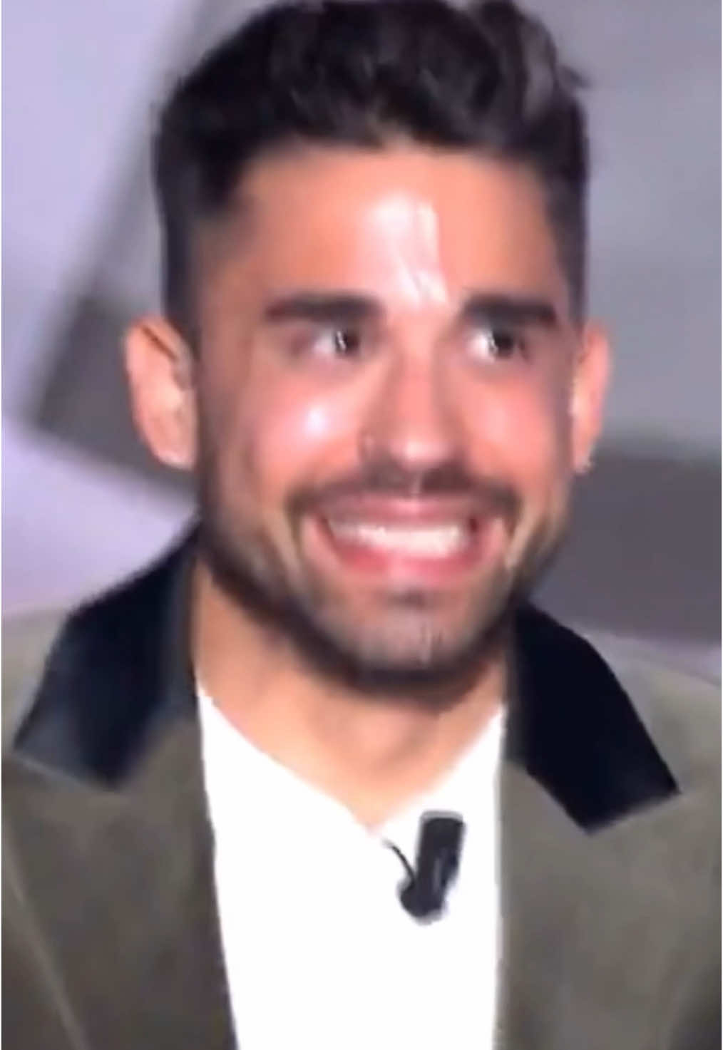 @lapuertadelatele