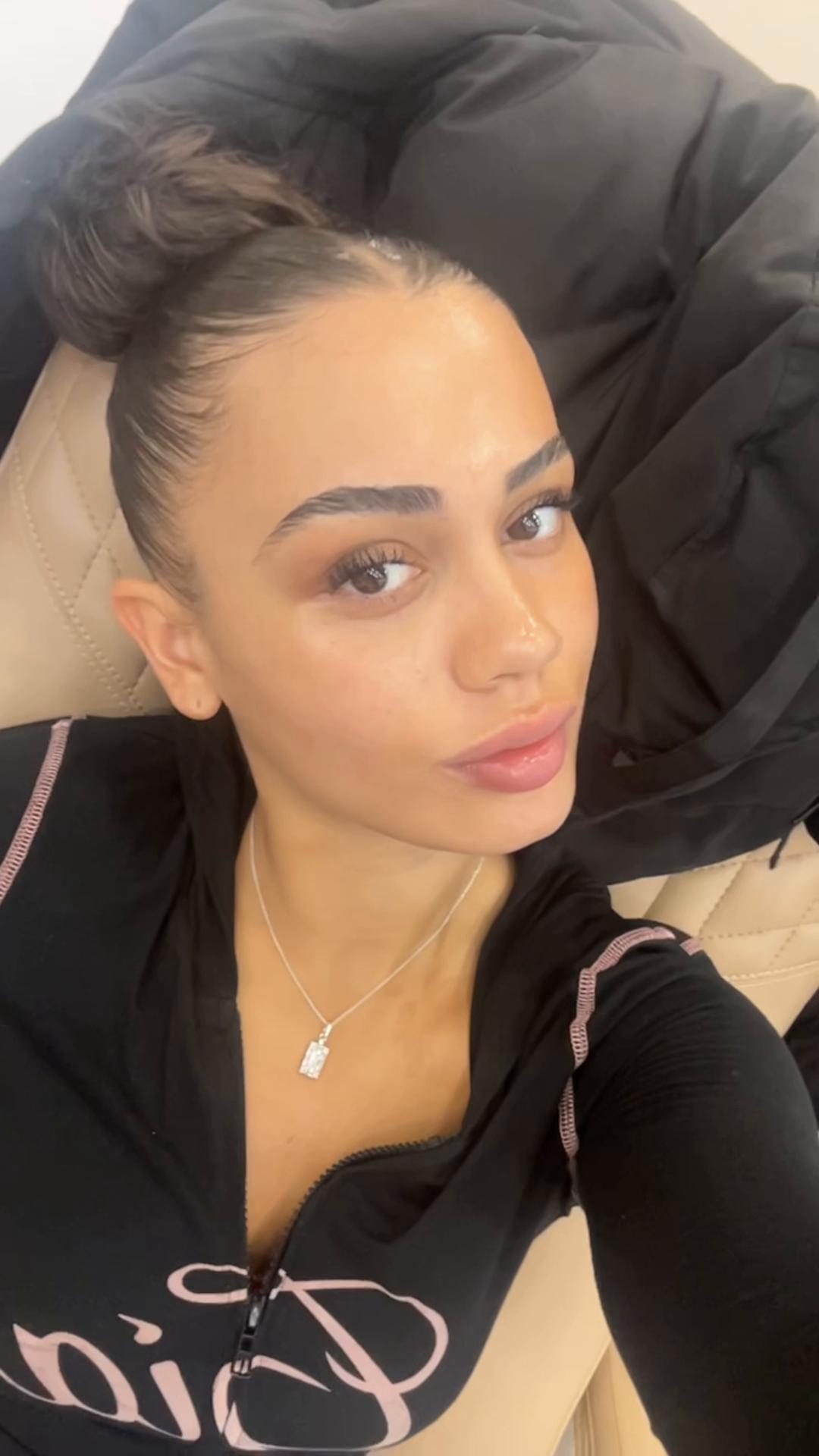 @jazmineanya
