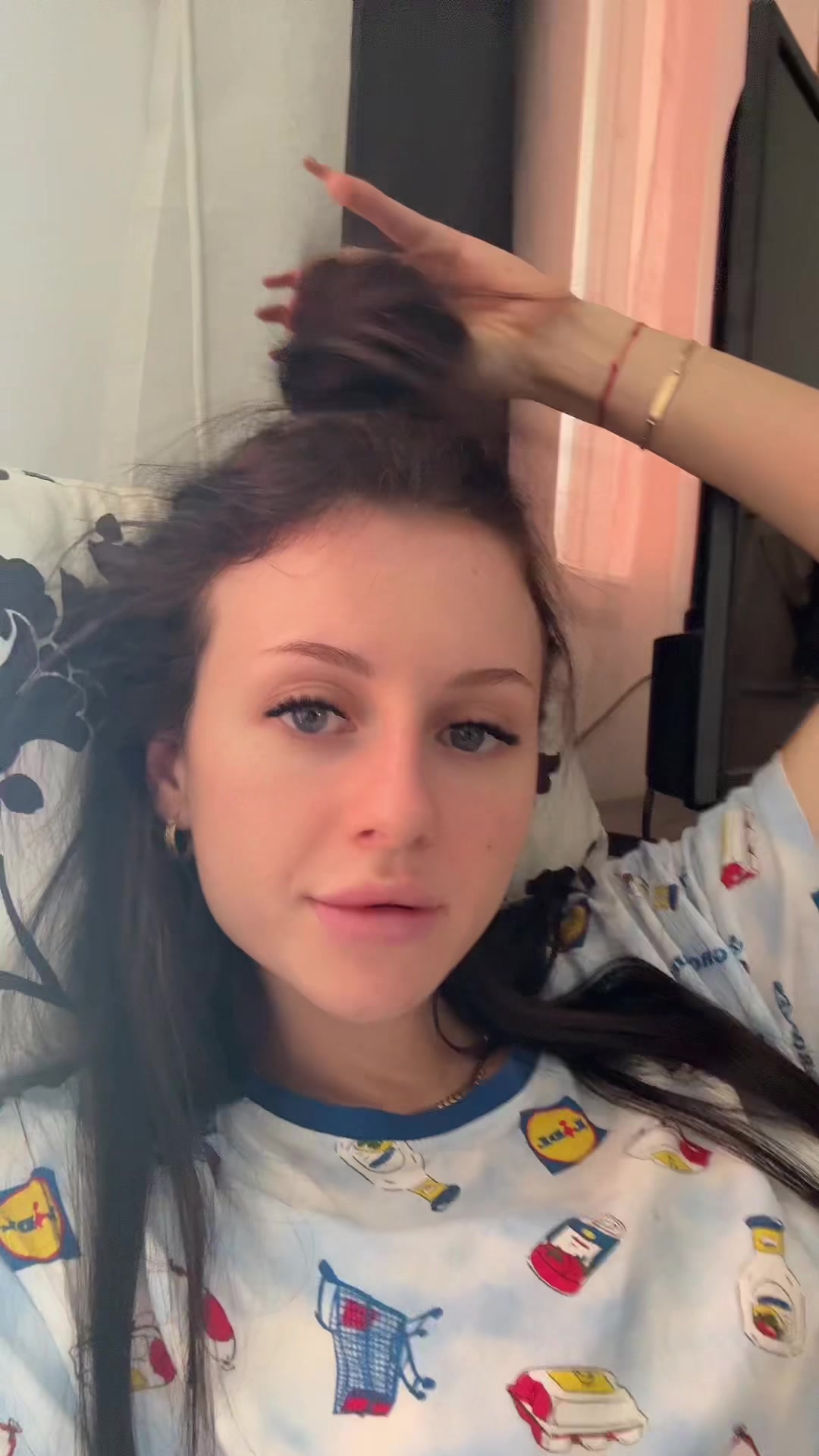 @L9UIZA