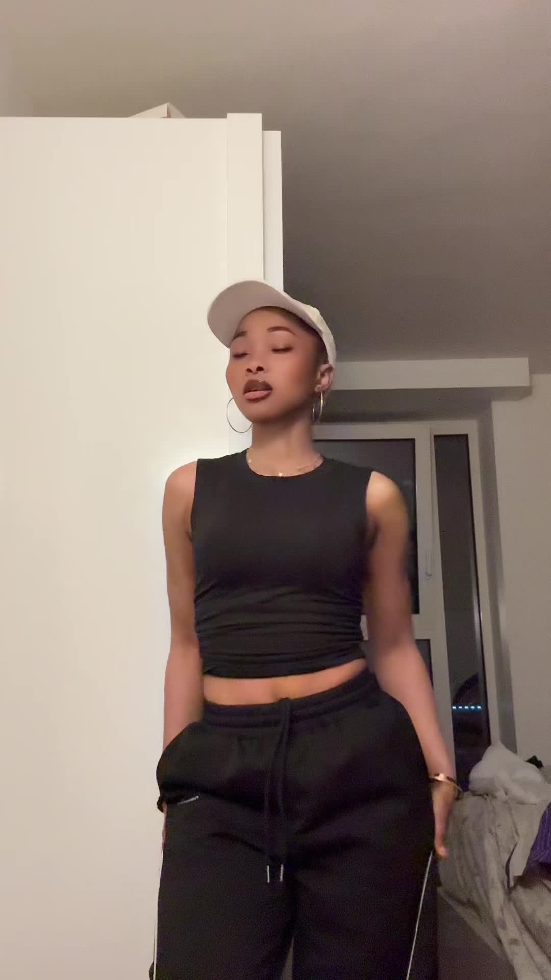 @Une_P&eacute;Pite🦋💎