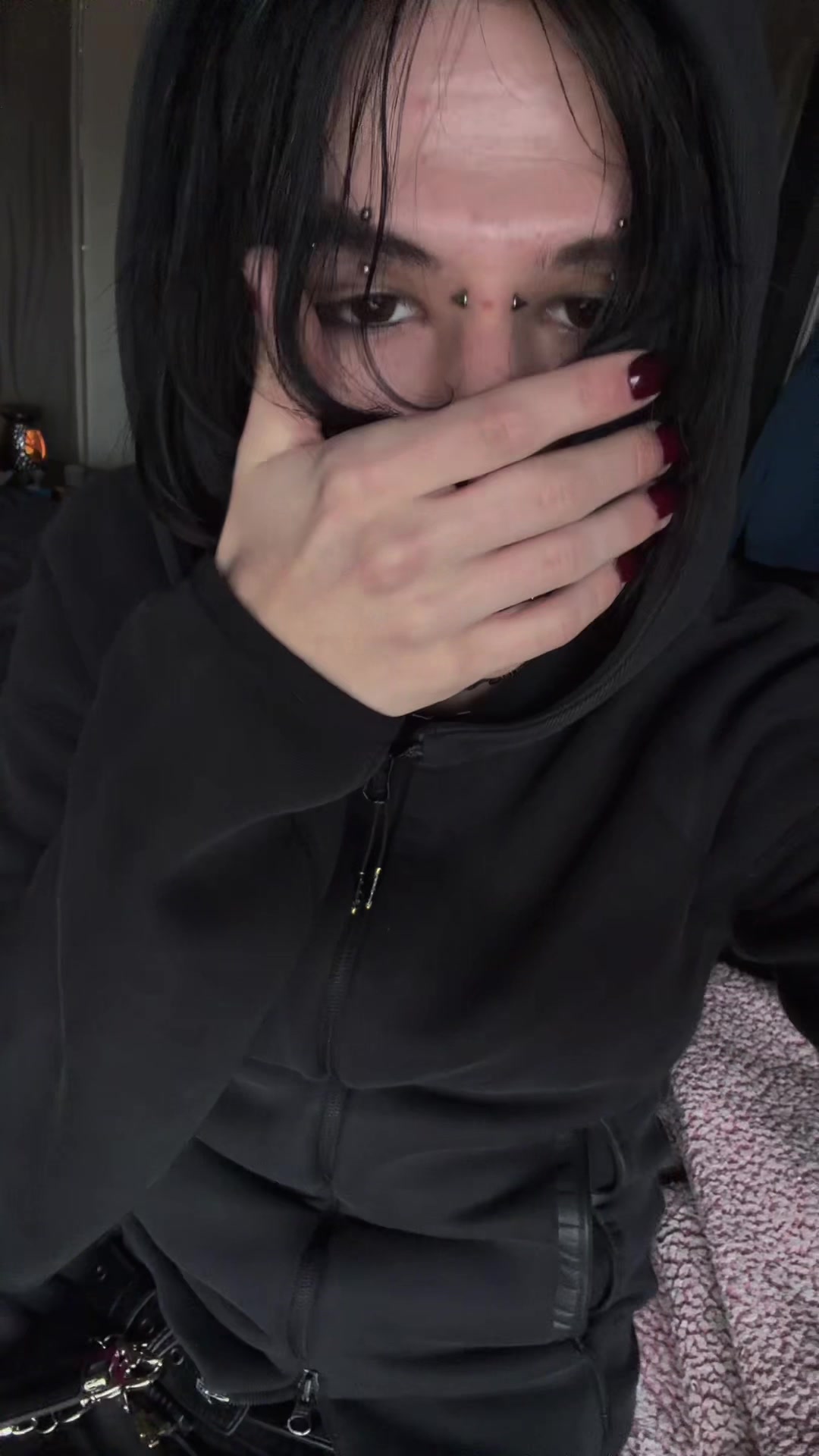 @bladeisonmywrist