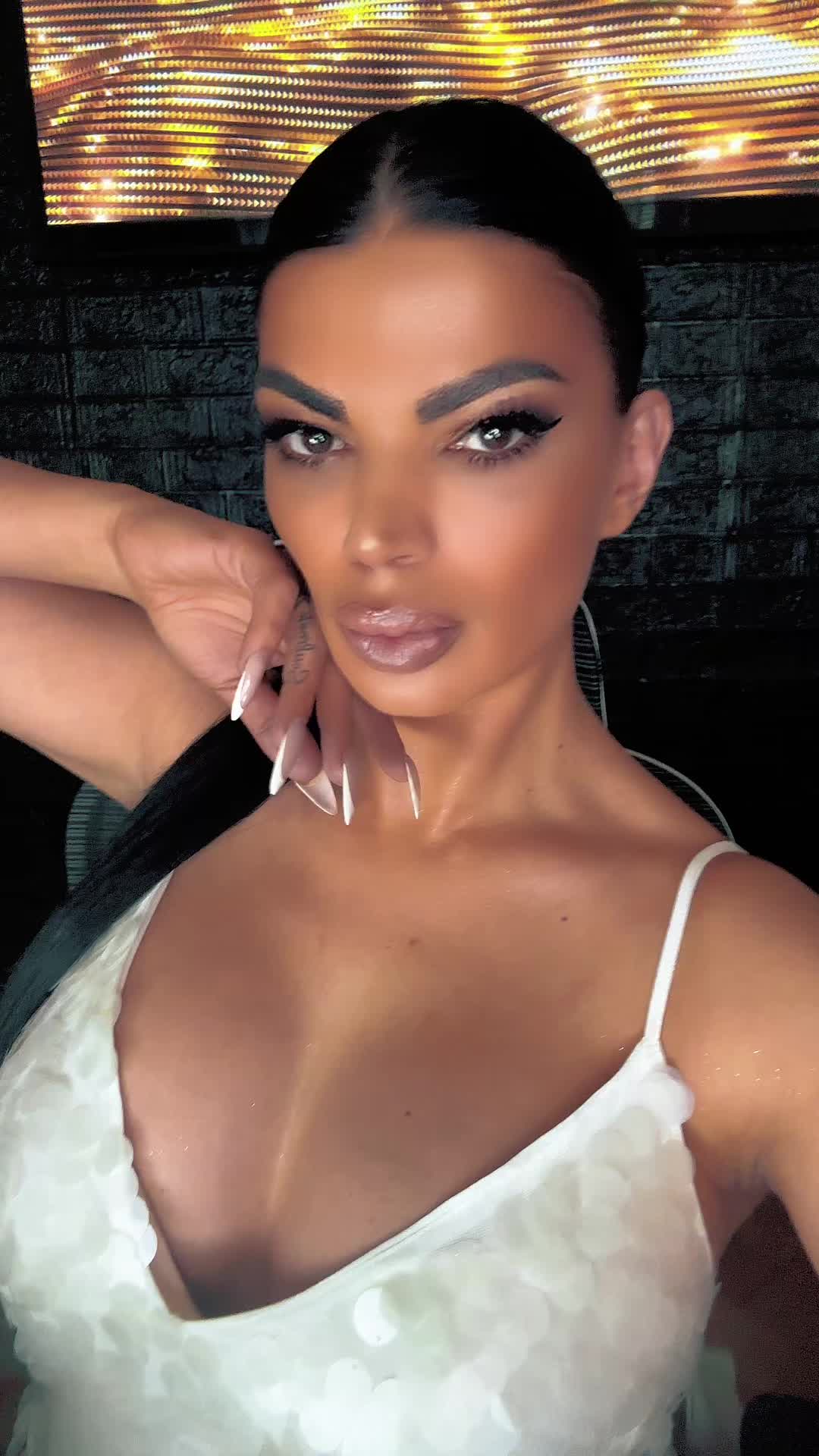 @BambinaHoney🐒