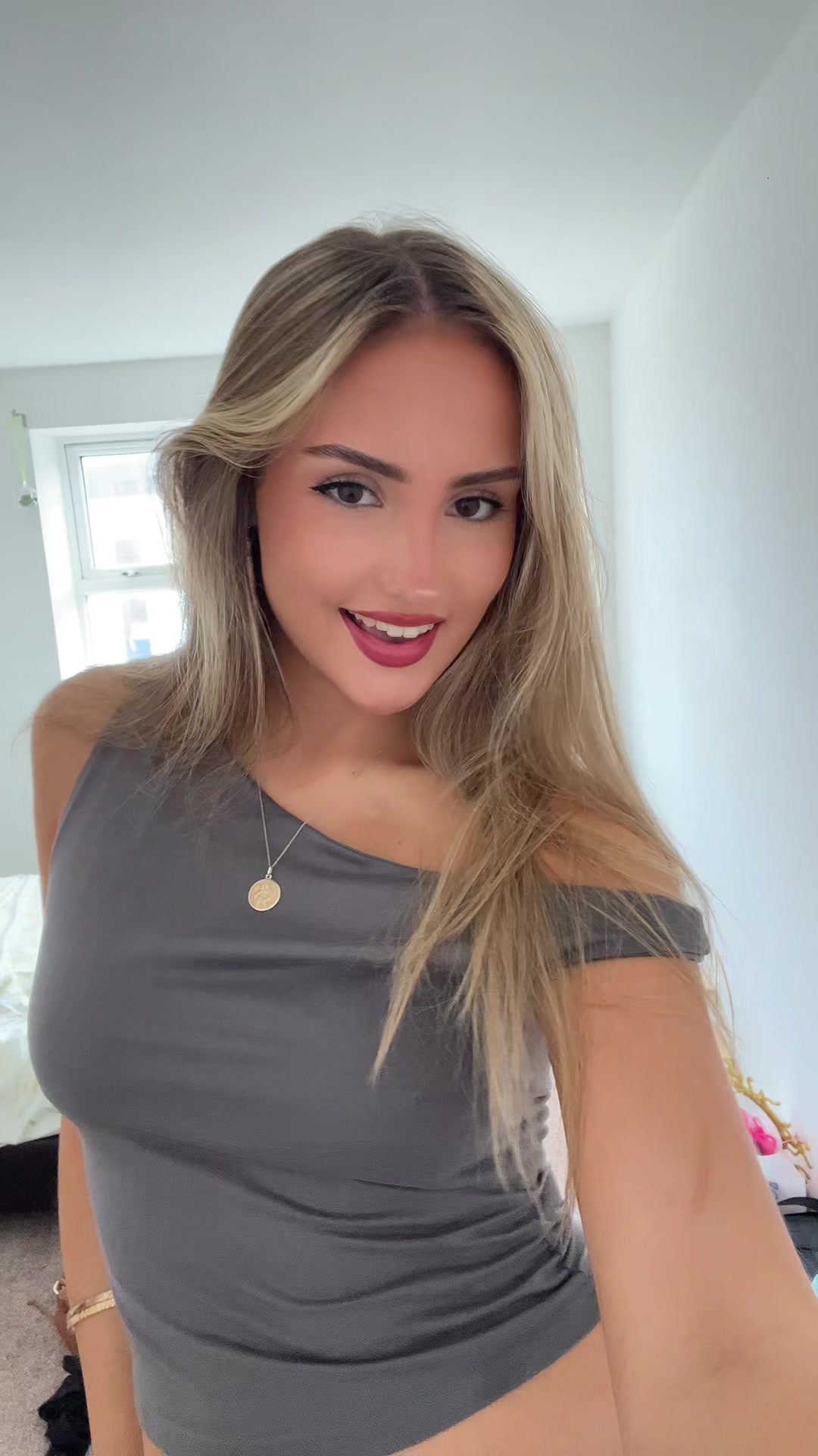 @rru8yy3