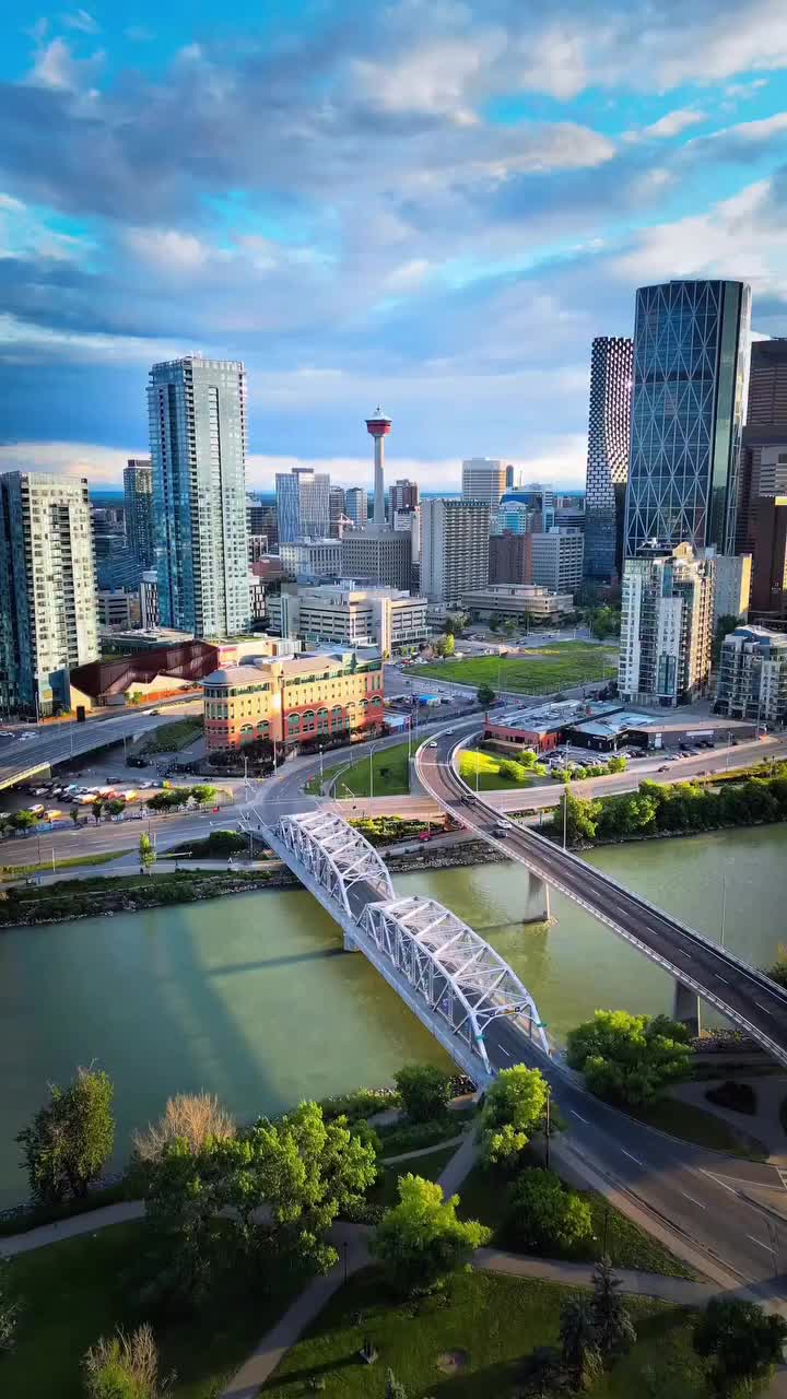 @Canada Vibes
