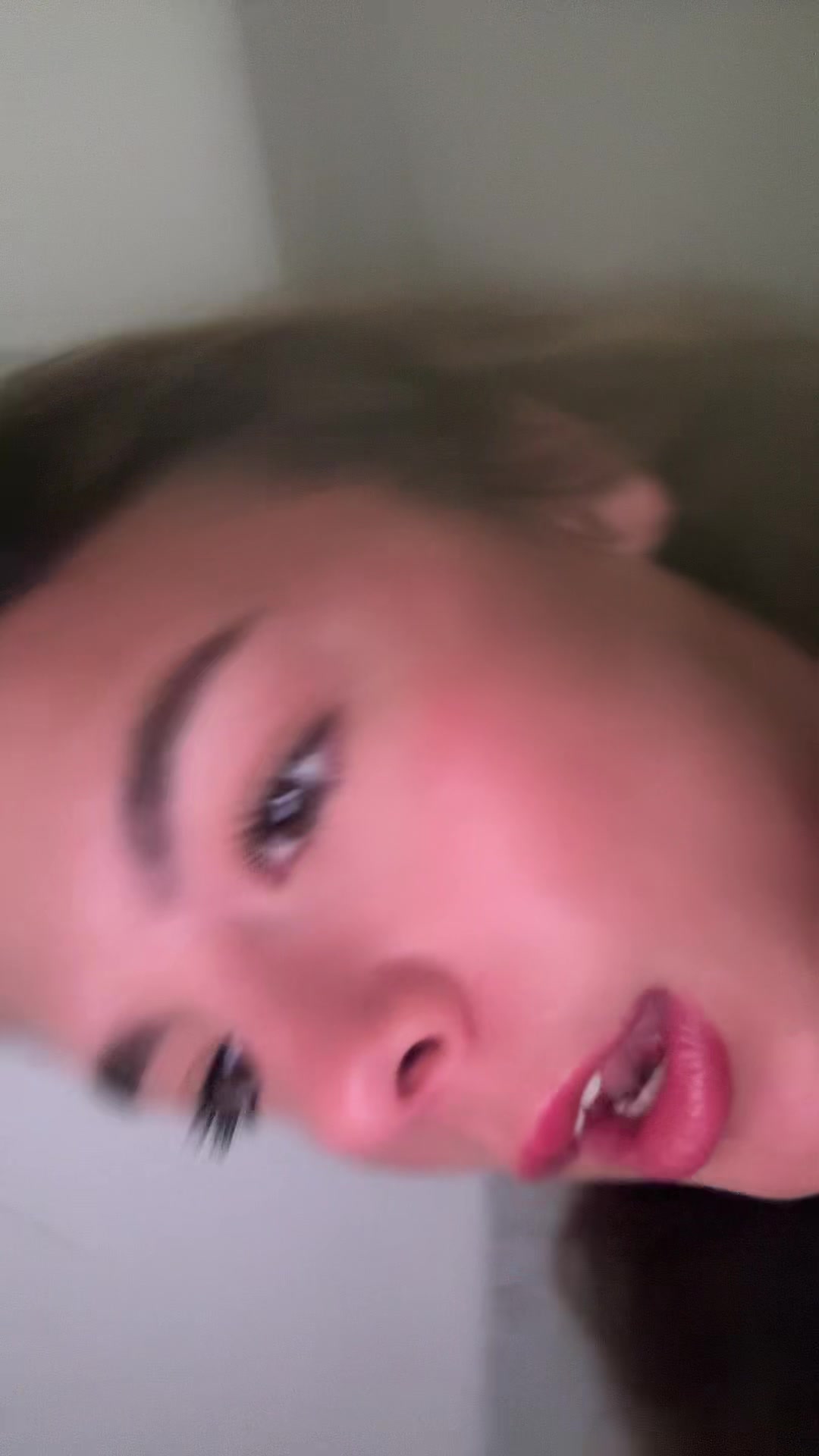 @buttcheeksjiggleee