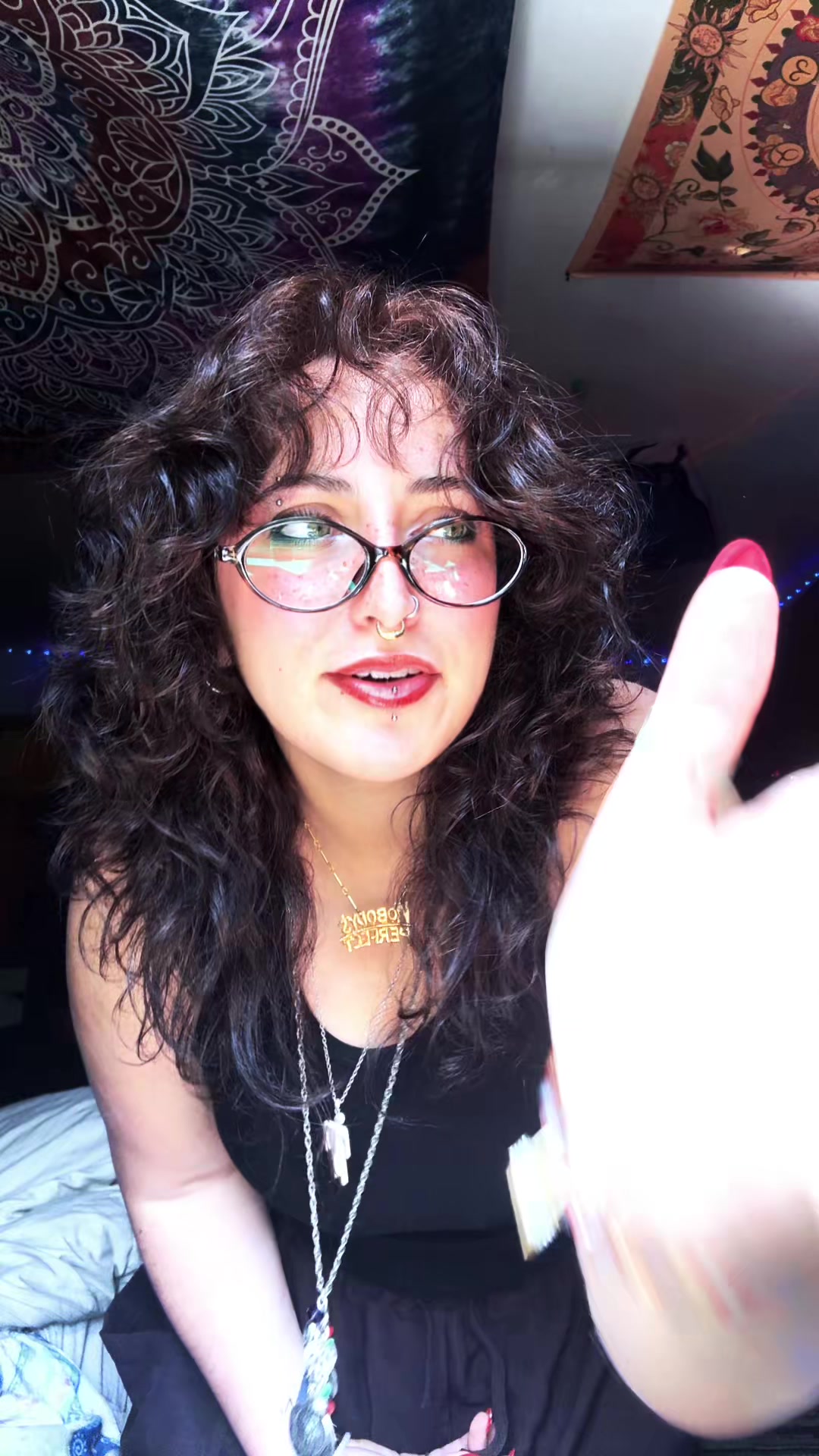 @elyssa ! ✶⋆.˚꩜