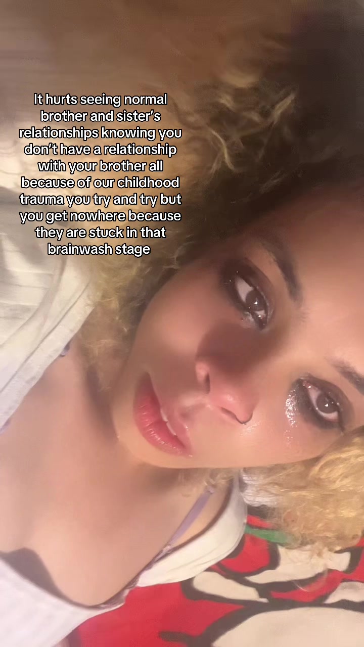 @CurlyHeadCutie