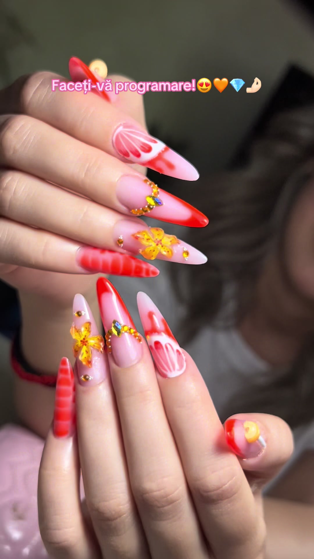@nails_elly