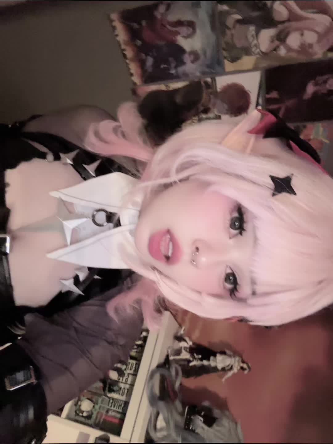 @Ami 𝜗ৎ