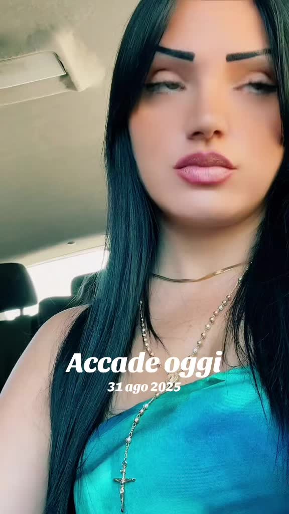 @Giusy Marchisello885
