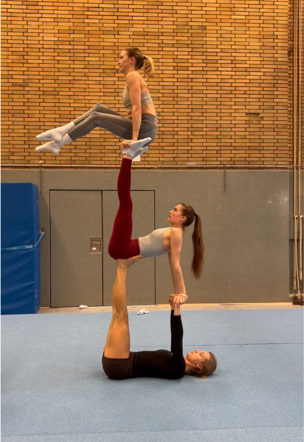 @acroflyms