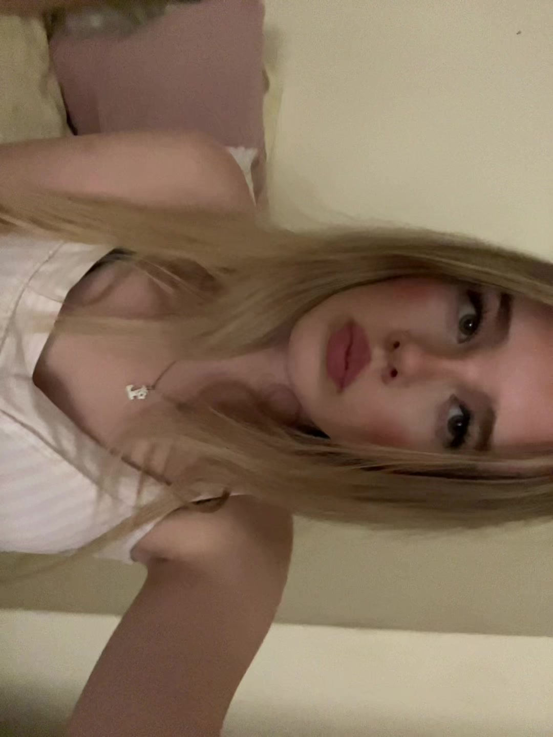 @ℒ💕