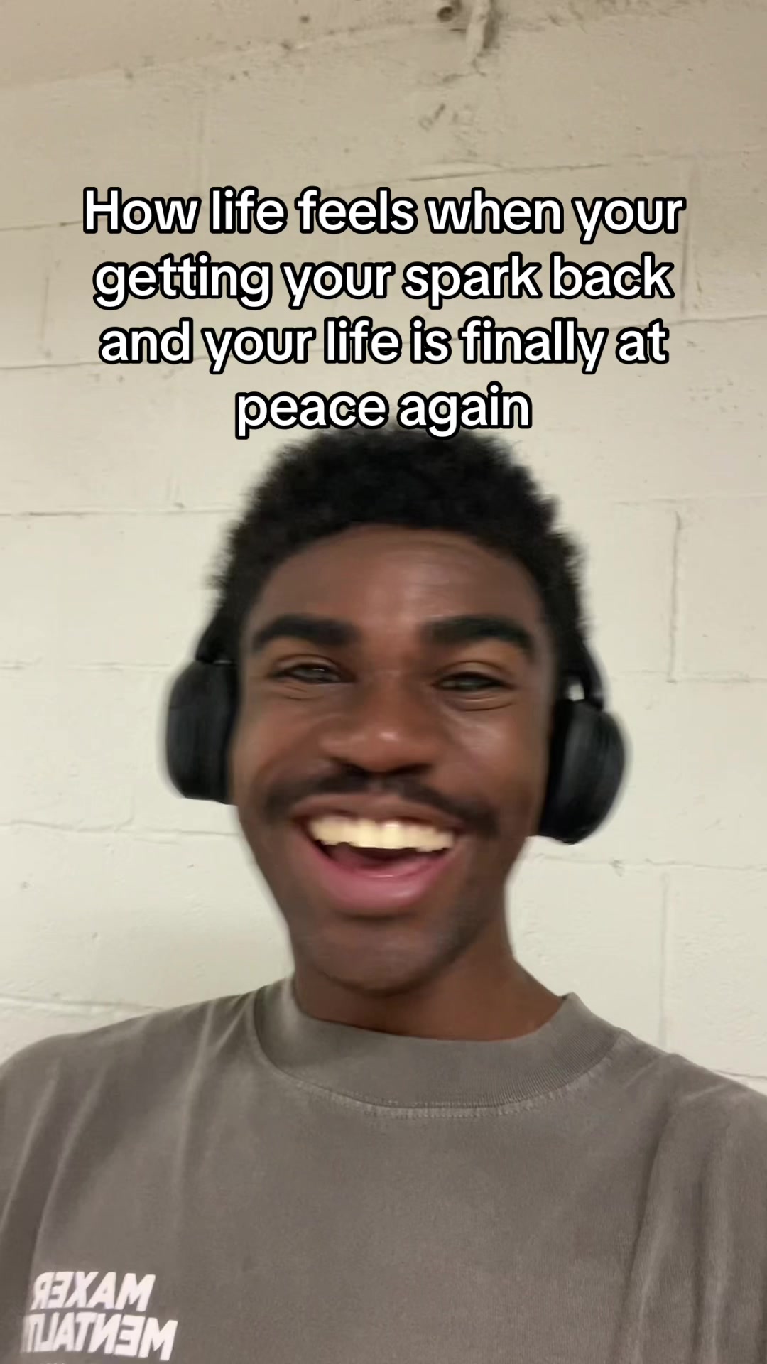 @_epongo_
