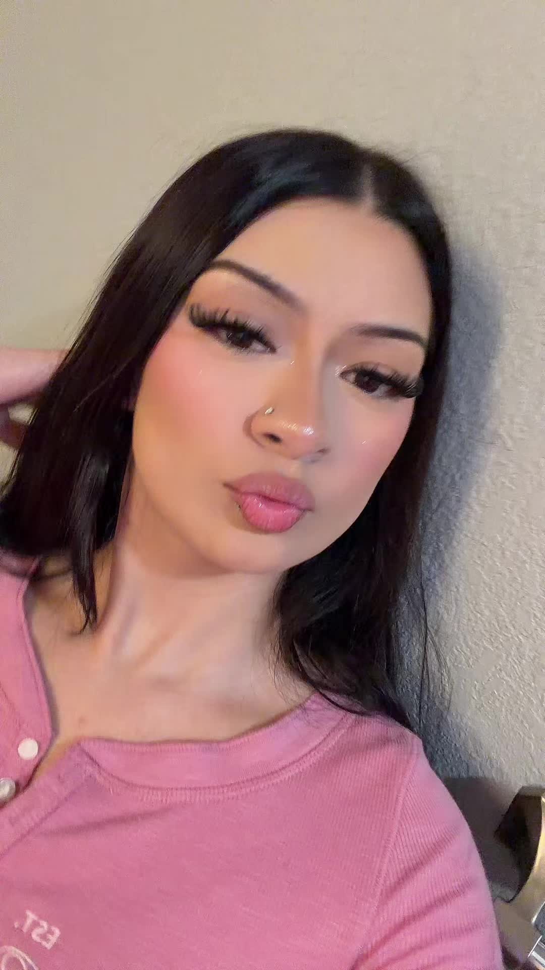 @yani ᥫ᭡