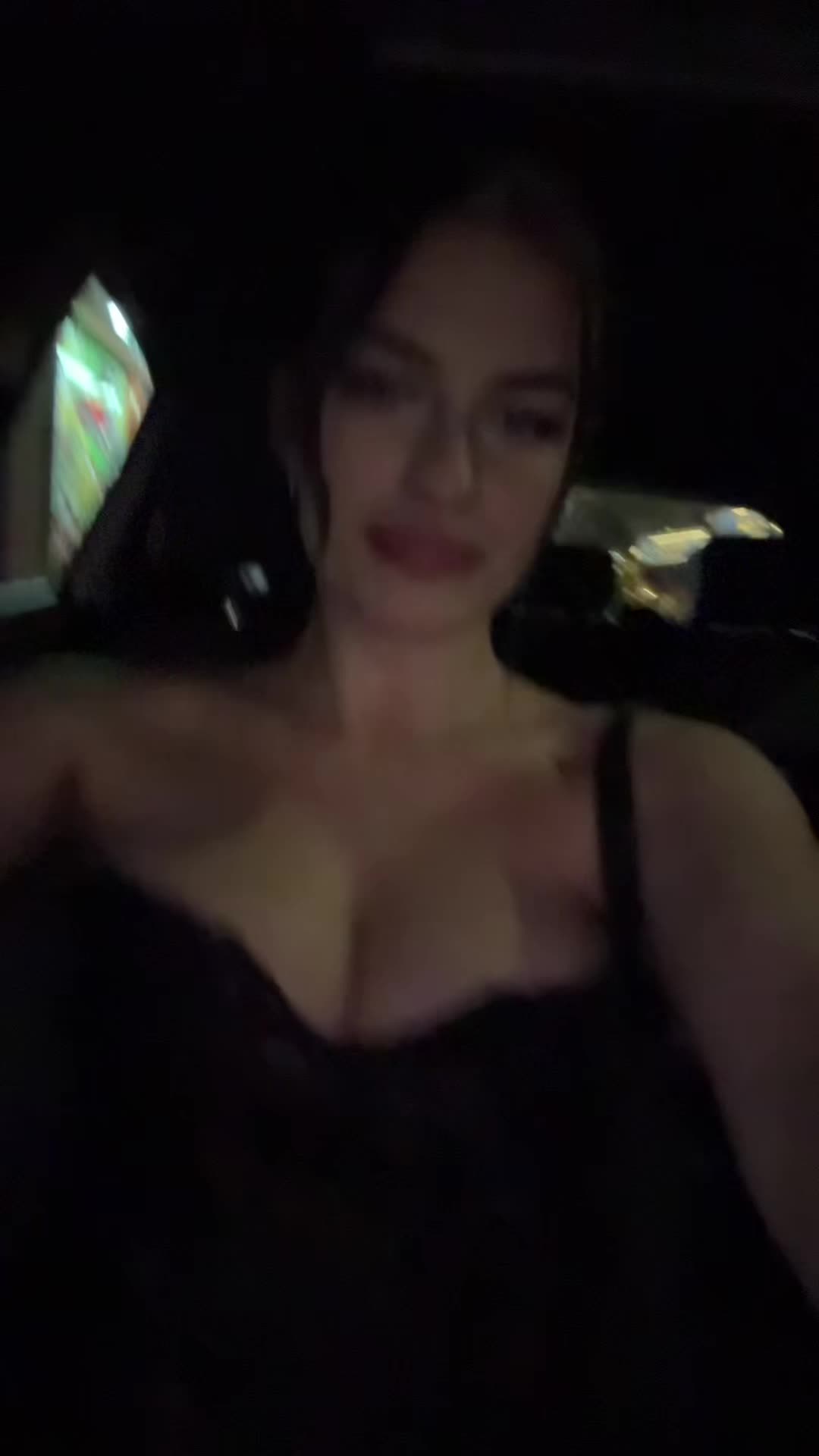 @jaskova