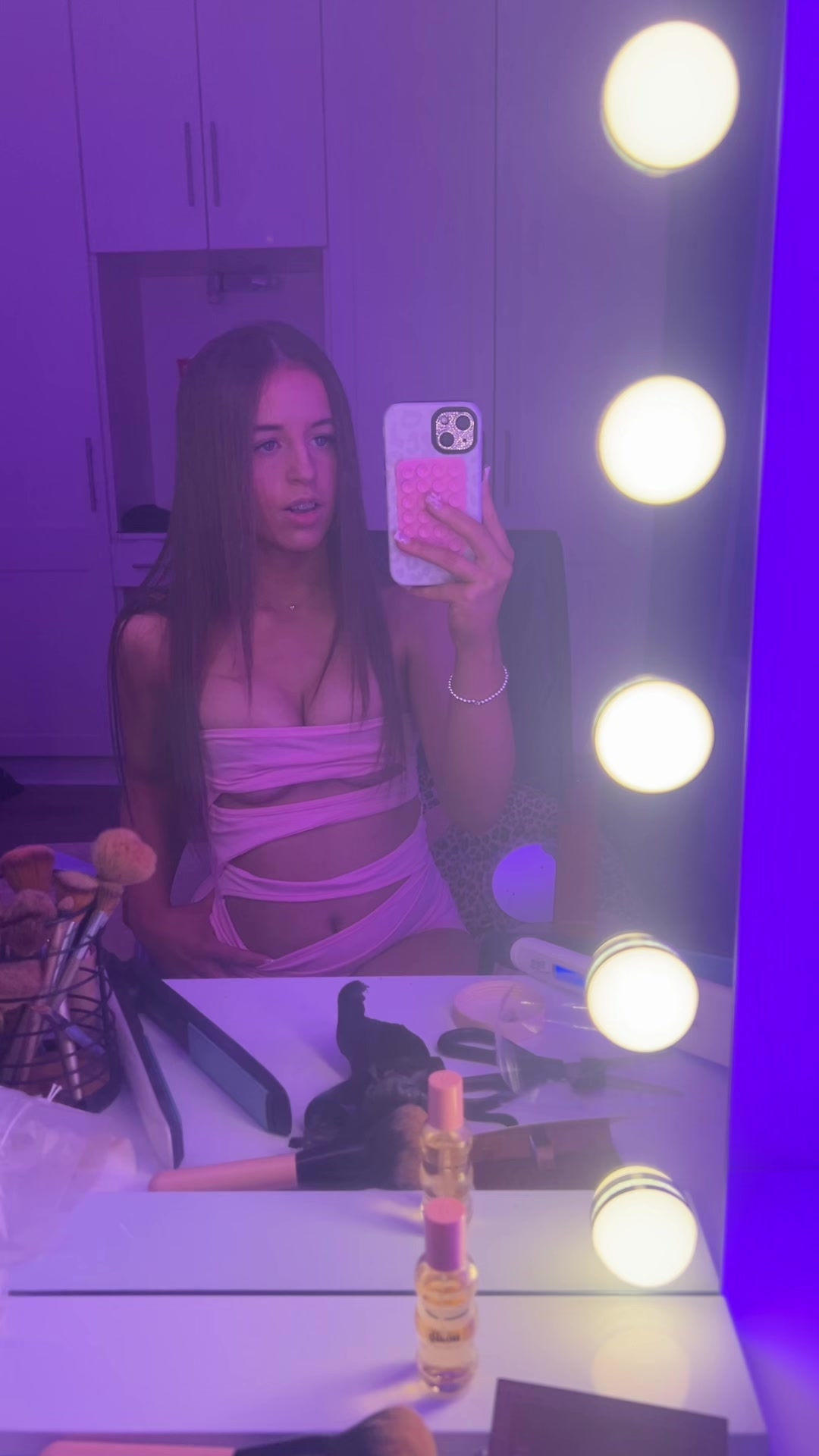 @Rachelhunt.Xx