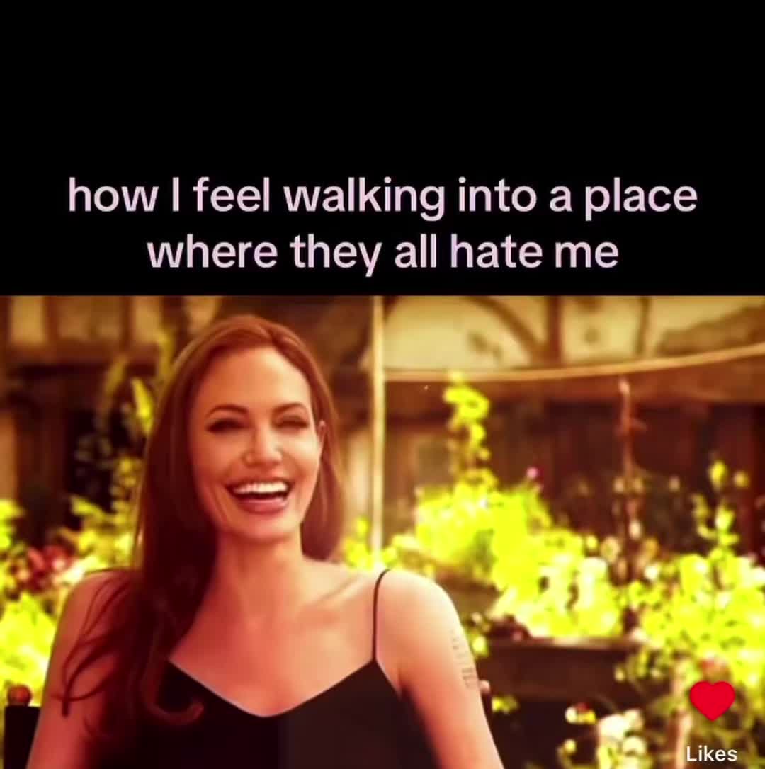 @leahmccourt