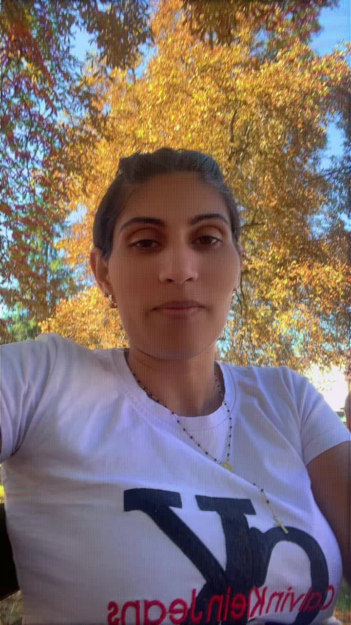 @💞💞Laura brunețica👑 👑