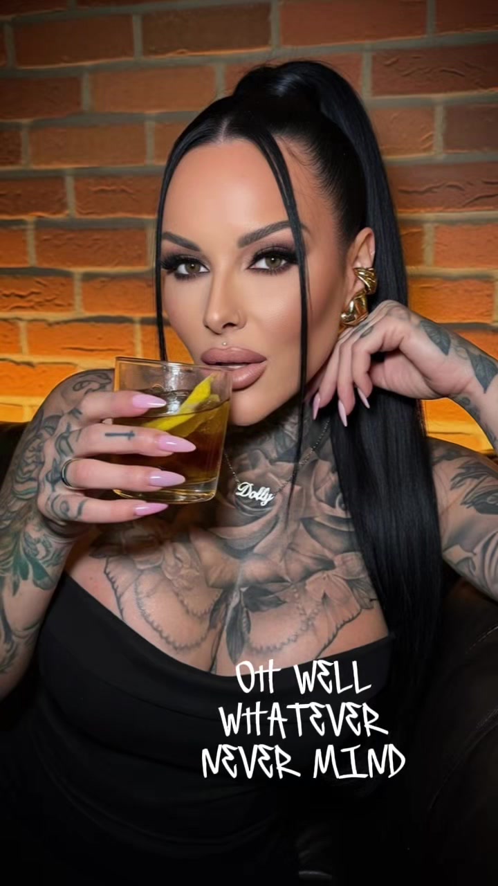 @thegothbarbie1
