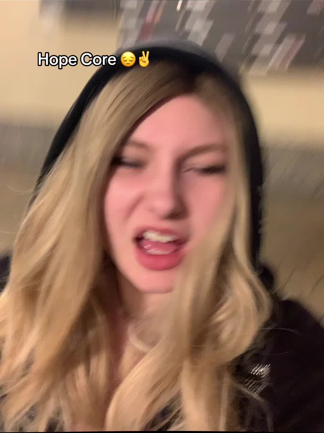 @lauraflugsauraslife
