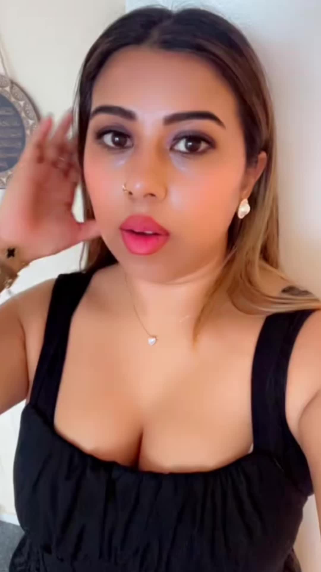 @❤️🥀👑 فاذيا*