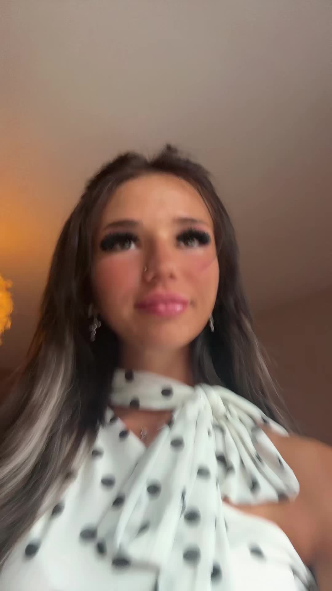 @ℰ𝓂𝒾𝓁𝒾𝒶🕯️🪽🎀