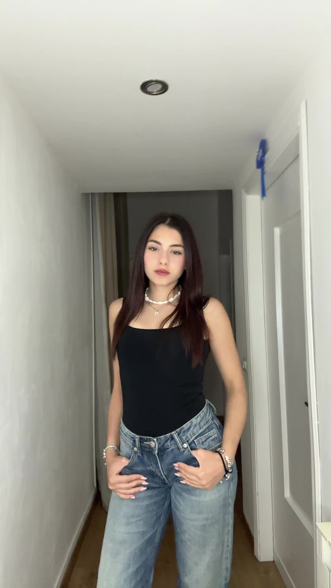 @niki👑