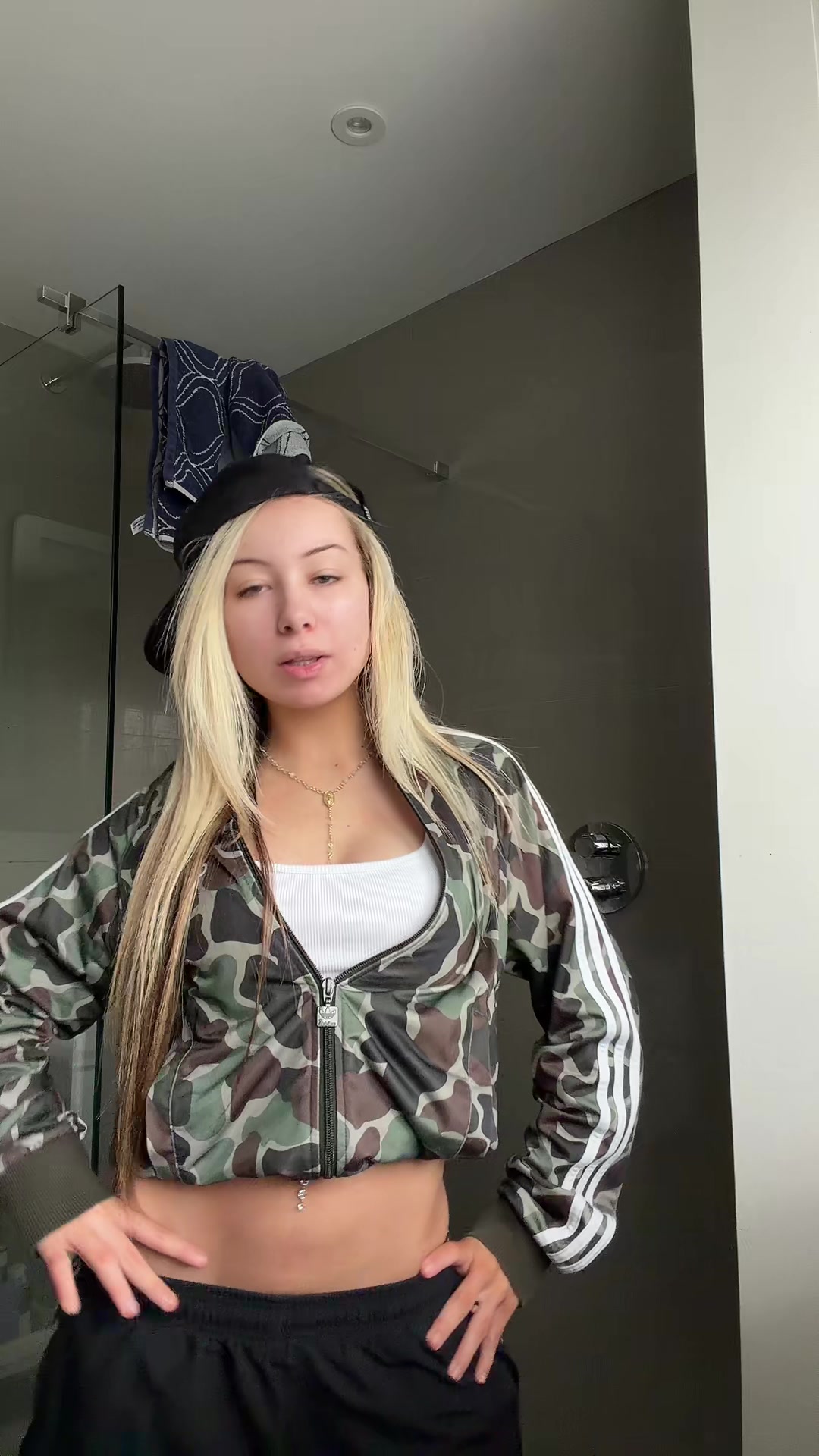 @iz
