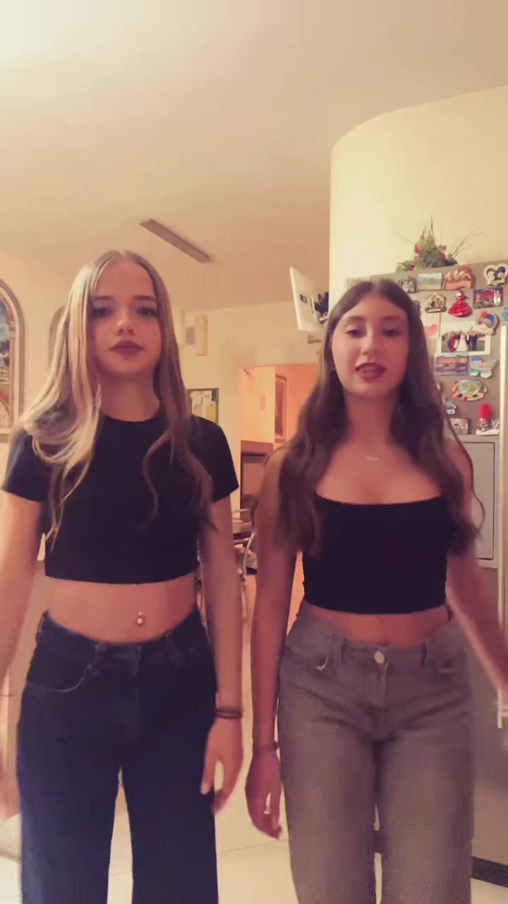 @👸🏼👸🏼
