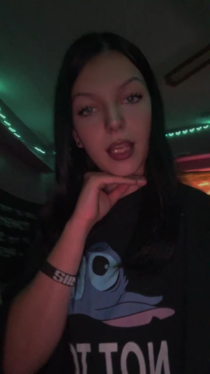 @lil.mrs.lover.girl_67