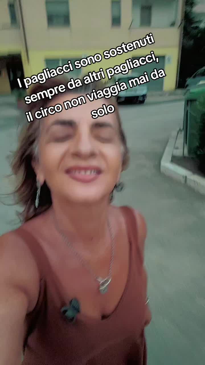 @Annar&egrave;