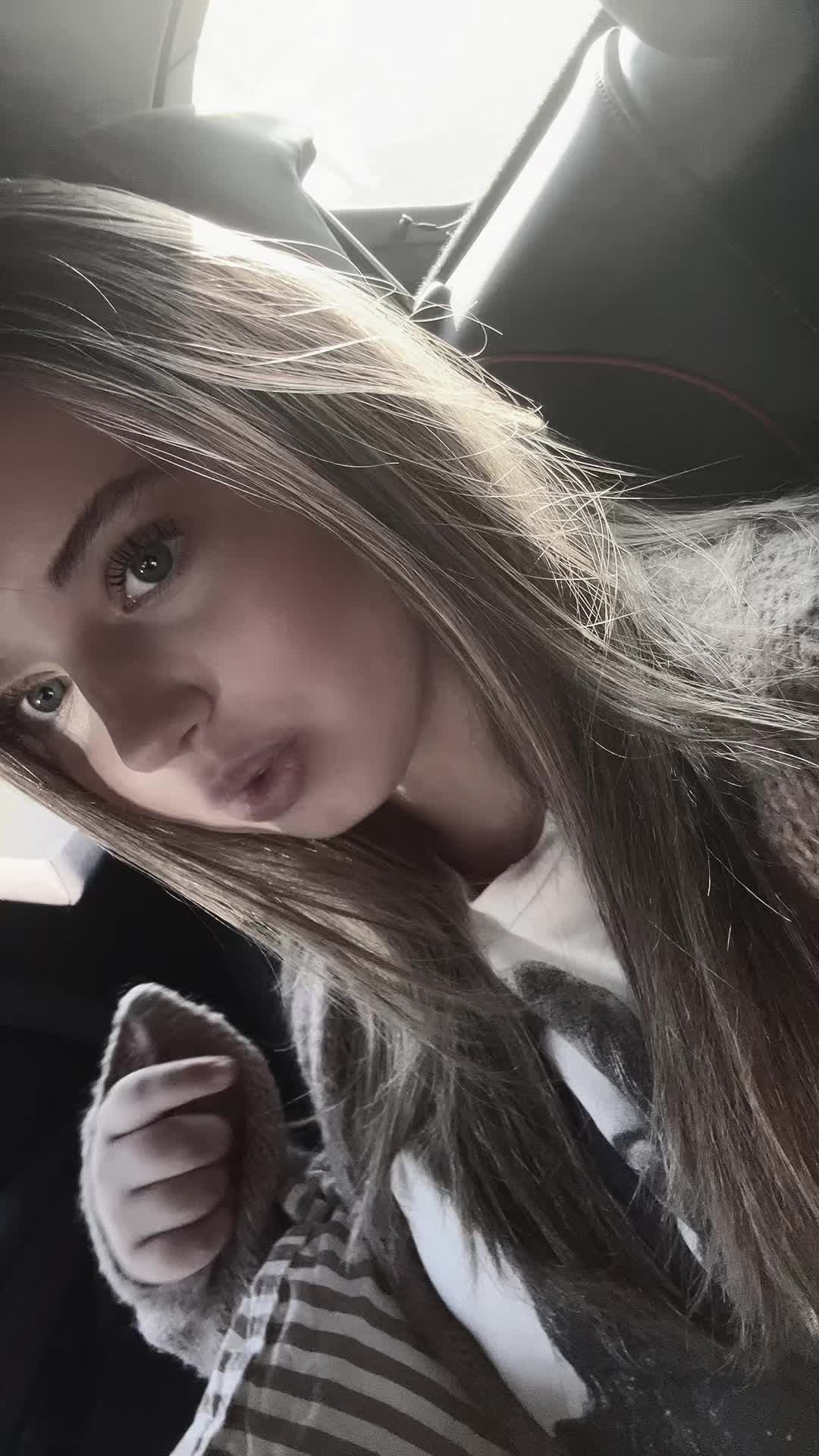 @Minnah🐝