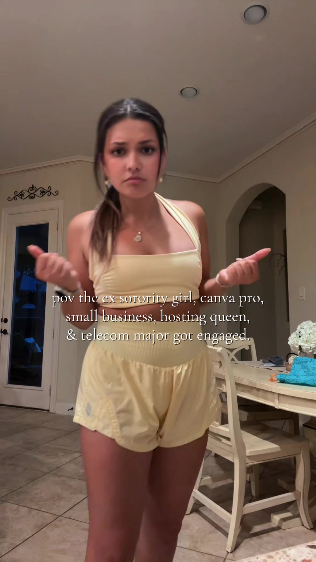 @María