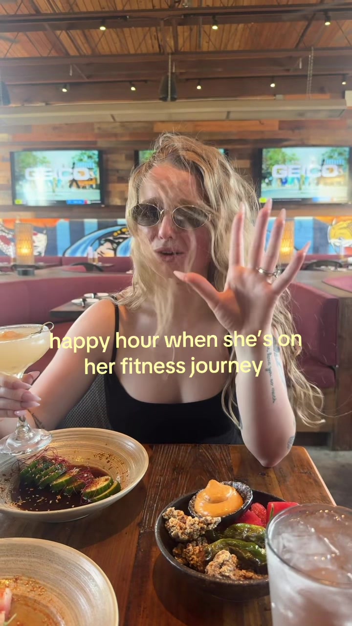 @hellomiwa